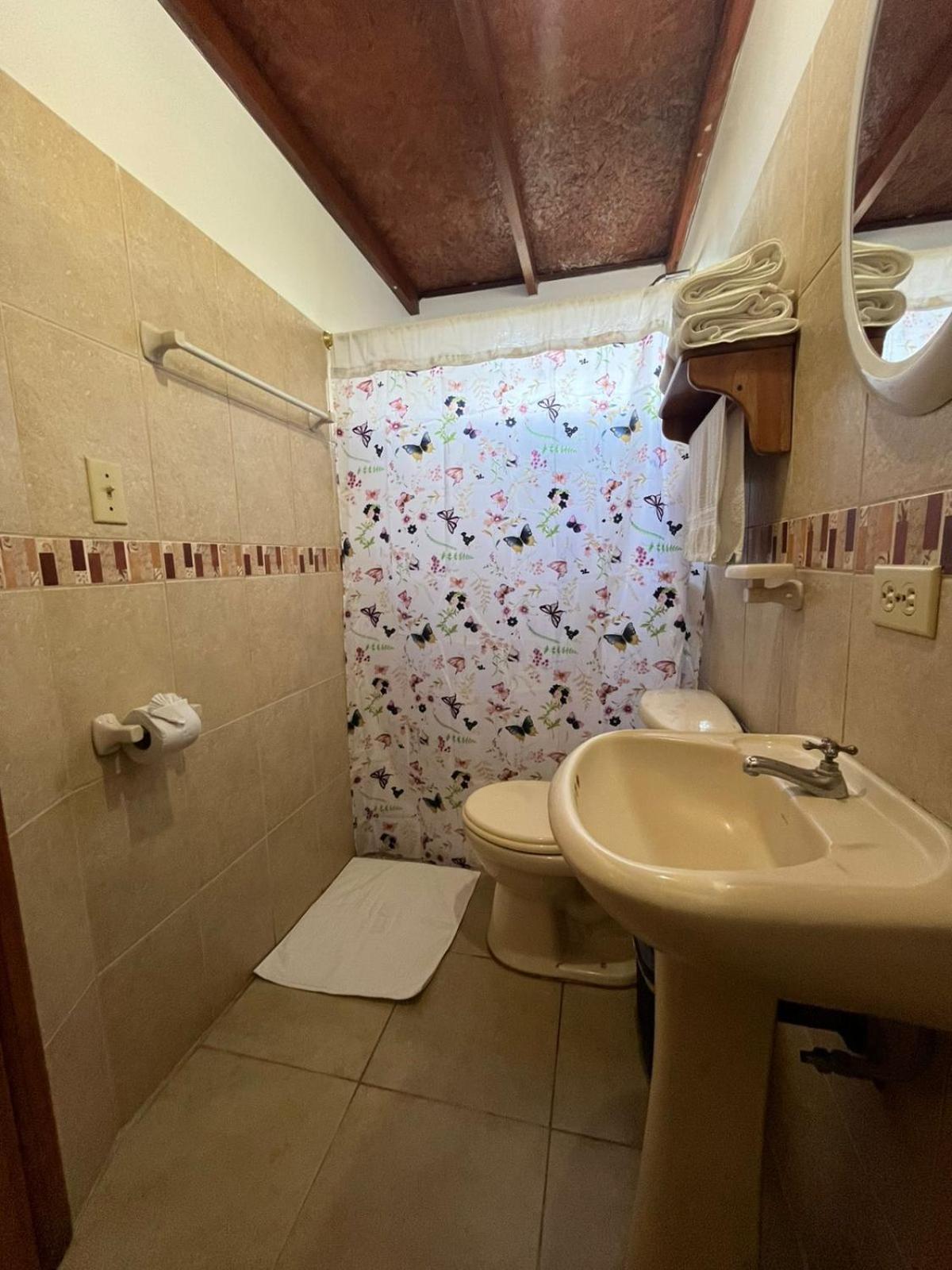 Hostal Neptuno - Poseidon Puerto Villamil Extérieur photo